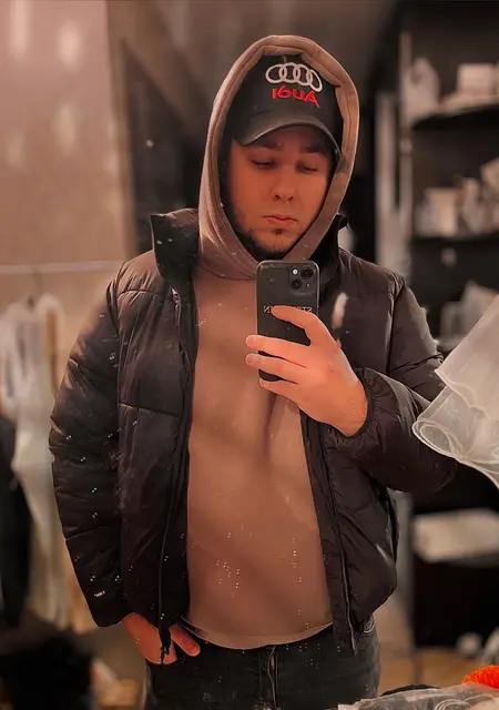 Я Евгений, 27, знакомлюсь для постоянных отношений в Калуге