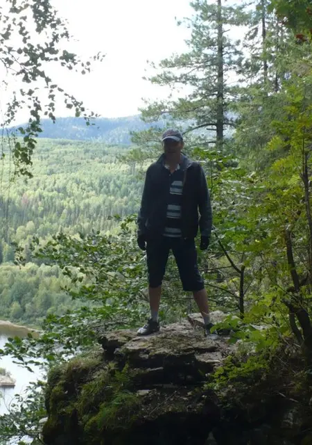 Роман из Лысьвы, мне 48, познакомлюсь на одну ночь