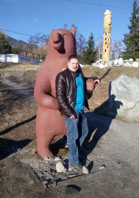 Я Дмитрий, 38, знакомлюсь без обязательств в Магадане