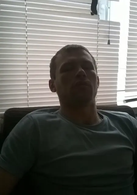 Vitalik из Можайска, мне 44, познакомлюсь без обязательств