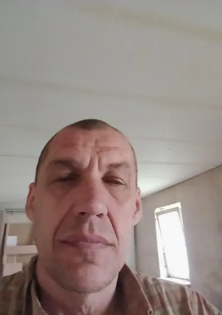 Я Олег, 55, из Минска, ищу знакомства без обязательств