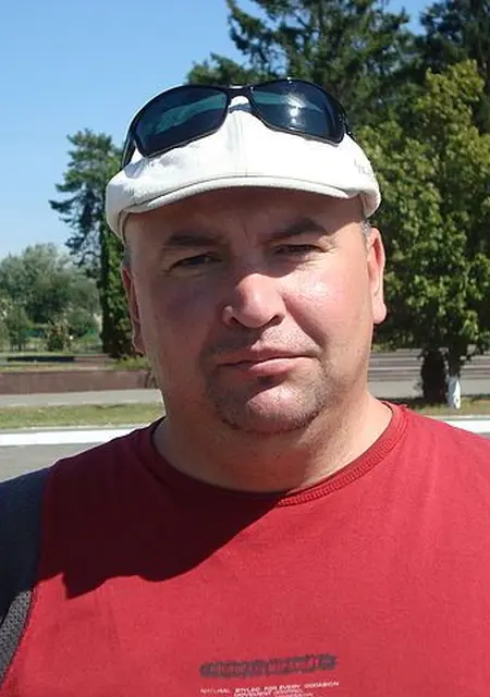 Тарен из Балашова, мне 50, познакомлюсь без обязательств