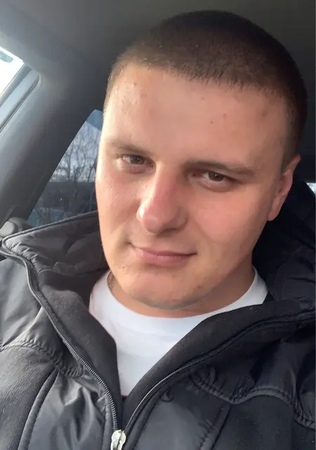 Я Станислав, 33, знакомлюсь без обязательств в Абинске