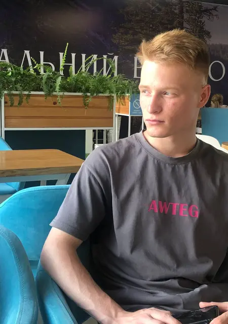 Я Алексей, 25, из Находки, ищу знакомства на одну ночь