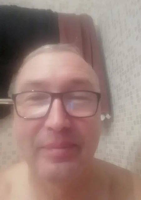 Алекс из Тосно, мне 48, познакомлюсь для дружбы