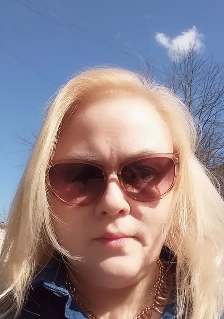 Я Olga, 42, из Москвы, ищу знакомства без обязательств