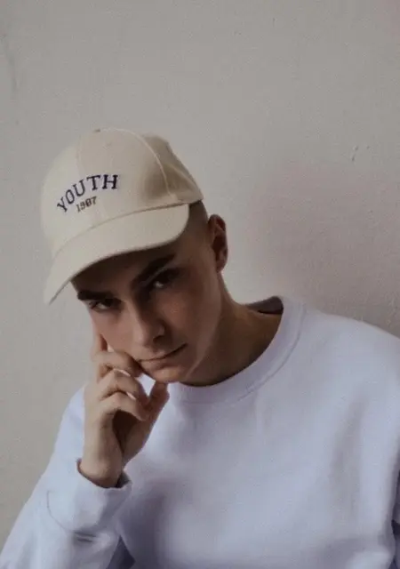 Я Алексей, 26, из Курска, ищу знакомство для дружбы