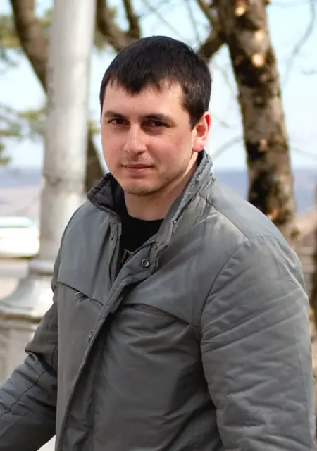 Я Сергей, 35, из Пятигорска, ищу знакомства без обязательств