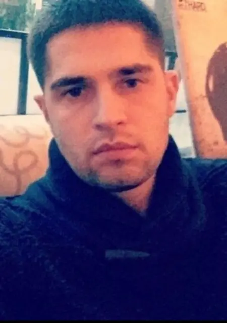 Я Роман, 40, знакомлюсь без обязательств в Салавате