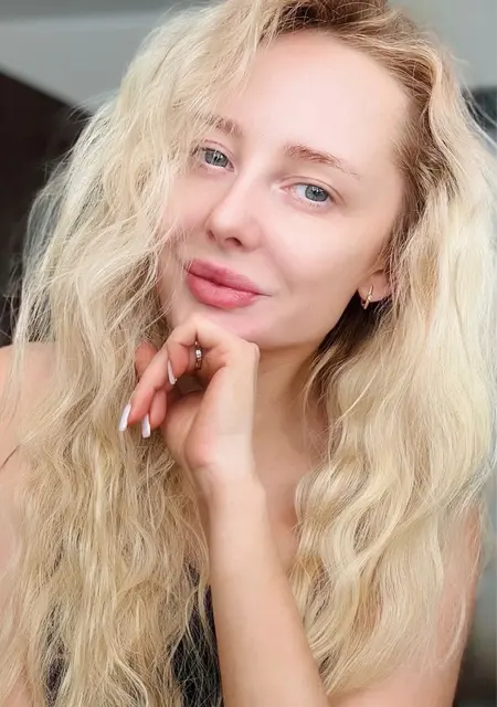 Я Анастасия, 26, из Магнитогорска, ищу знакомство для вирта
