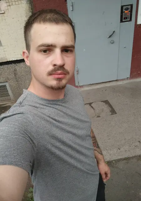 Kirill из Великого Новгорода, мне 25, познакомлюсь для общения