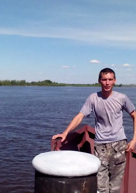 Сергей из Лангепаса, мне 34, познакомлюсь на одну ночь