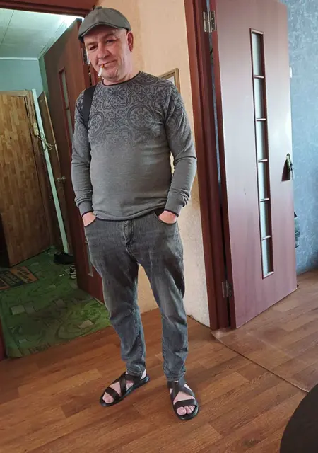 Роман из Волжского, мне 50, познакомлюсь на одну ночь