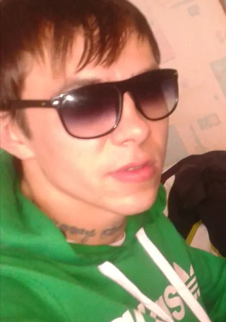 Maksim из Серова, мне 41, познакомлюсь для вирта