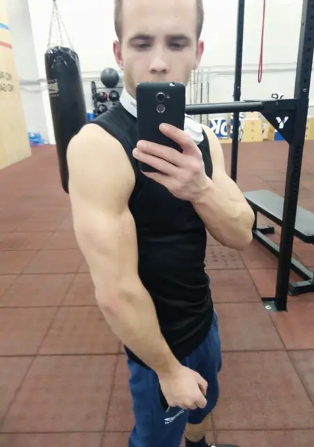 Я Афоня, 28, знакомлюсь без обязательств в Вятских Полянах