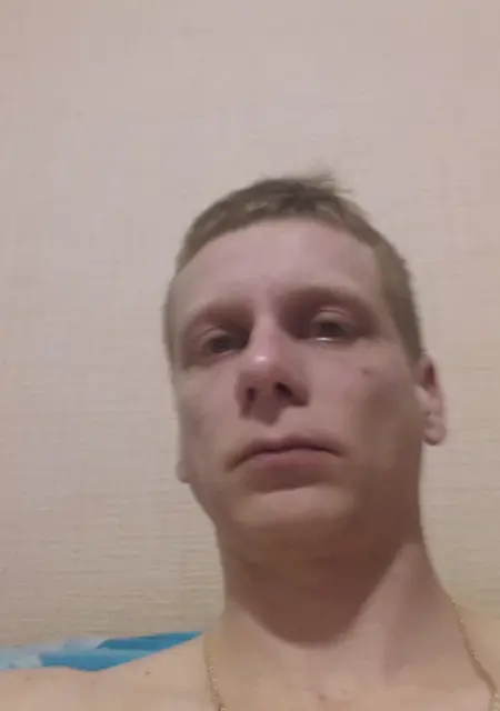 Валера из Новокуйбышевска, мне 42, познакомлюсь на одну ночь