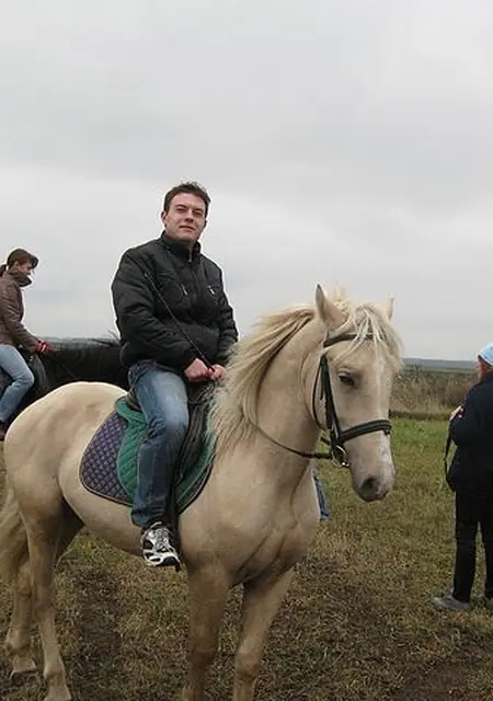 Александр из Раменского, мне 41, познакомлюсь без обязательств