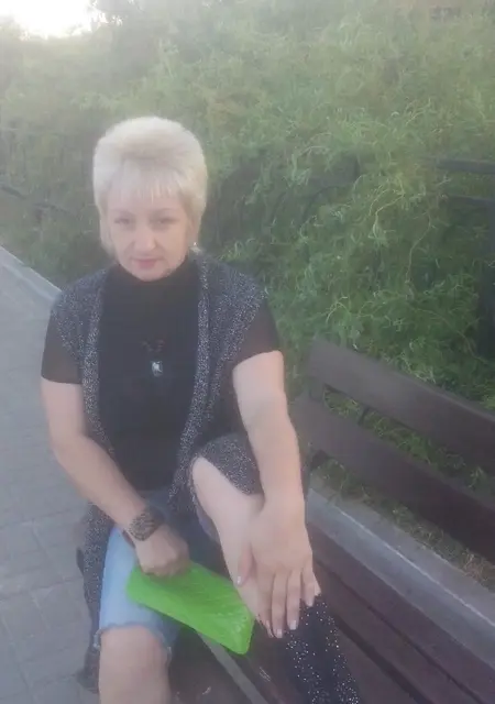 Я Елена, 49, знакомлюсь на одну ночь в Перми