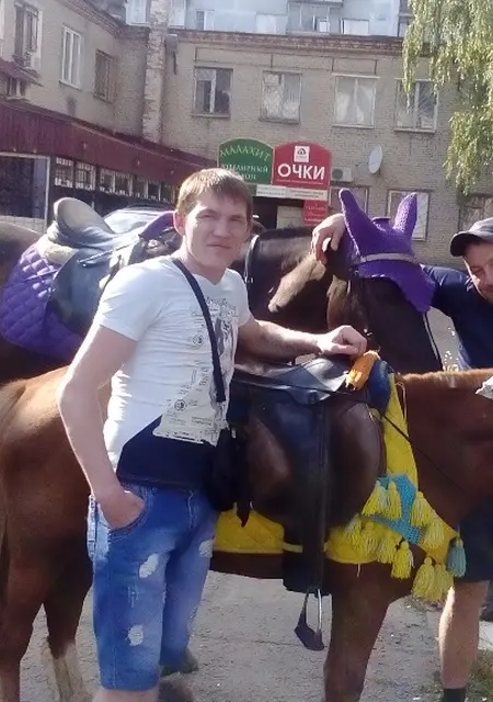 Алексей из Лыткарина, мне 36, познакомлюсь на одну ночь