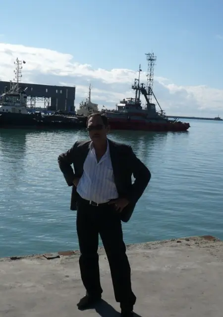 Я Тим, 64, из Минеральных Вод, ищу знакомства на одну ночь