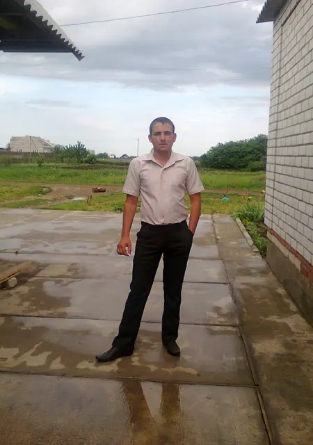 Я Евгений, 35, из Пятигорска, ищу знакомства без обязательств