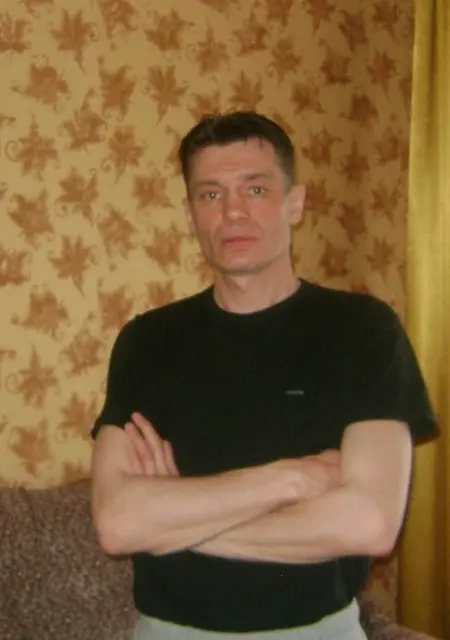 Валера из Печоры, мне 51, познакомлюсь на одну ночь