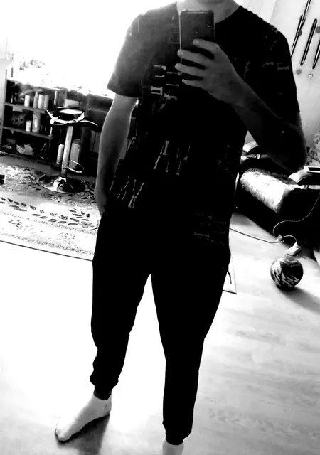 Миша из Юргамыша, мне 24, познакомлюсь на одну ночь