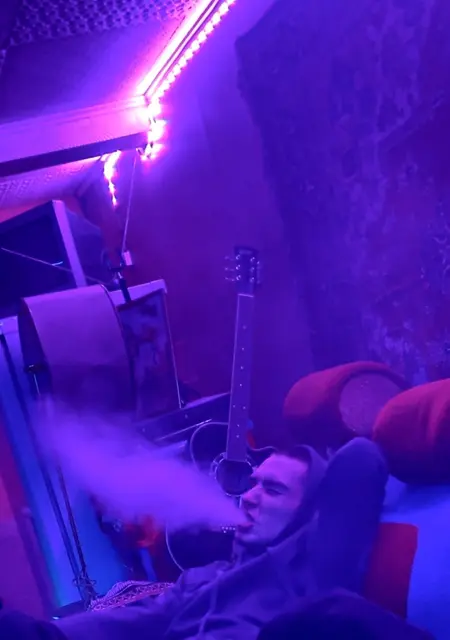 Я Максим, 19, из Улан-Удэ, ищу знакомство для дружбы