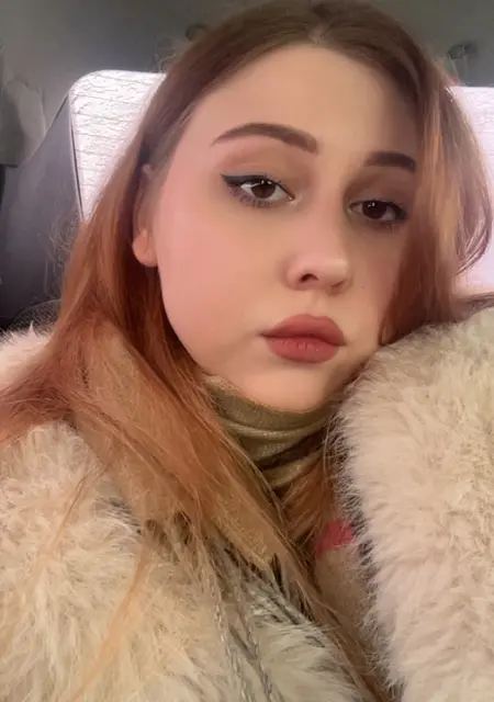 Я Марианна, 18, из Костромы, ищу знакомство для дружбы