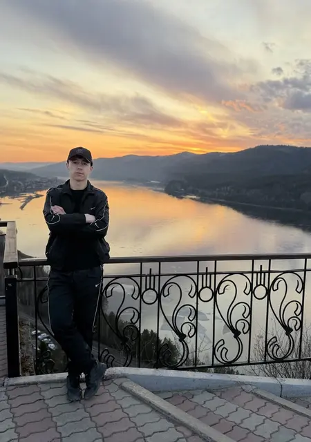 Я Shamil, 20, из Москвы, ищу знакомство для общения