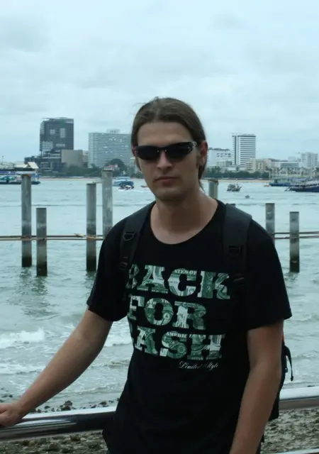 Я Игорь, 43, знакомлюсь без обязательств в Липецке