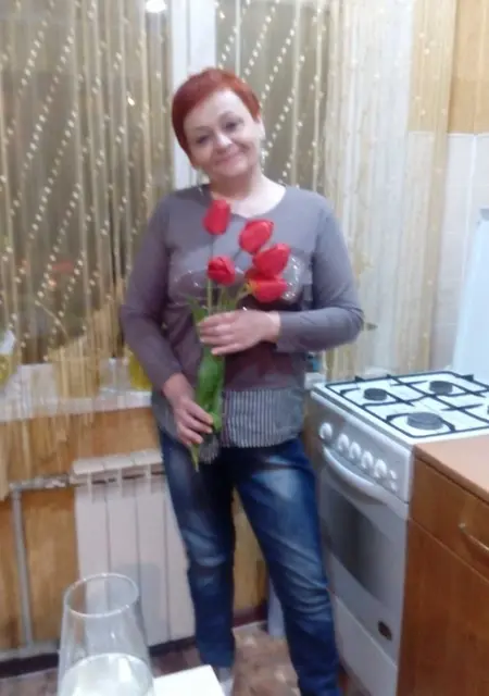 Я Нижняя, 56, знакомлюсь для постоянных отношений в Ростове-на-Дону