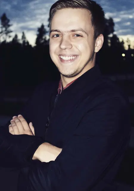 Egor из Старых Дорог, ищу на сайте знакомства на одну ночь