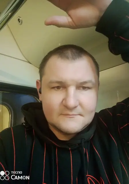 Евгений из Кондрова, мне 44, познакомлюсь на одну ночь