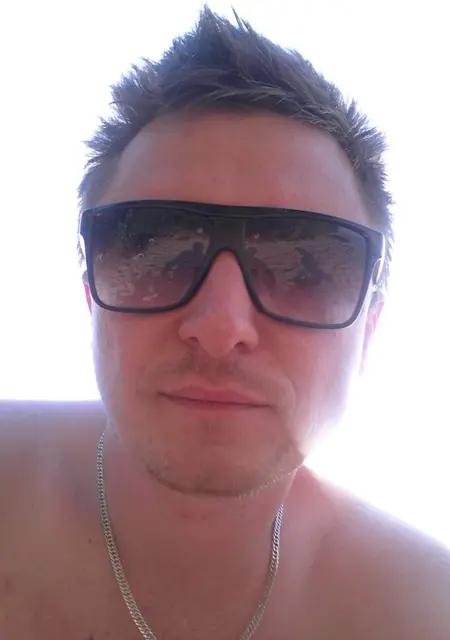 Я Виталий, 41, из Клина, ищу знакомство для постоянных отношений