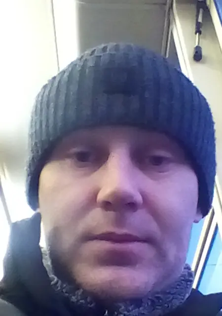 Сергей из Тулы, ищу на сайте постоянные отношения