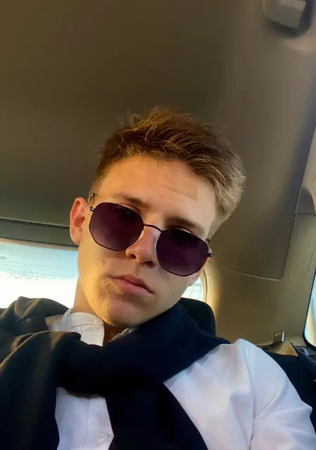 Egor из Костромы, ищу на сайте знакомства на одну ночь