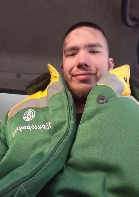 Я Вадим, 20, знакомлюсь без обязательств в Сыктывкаре