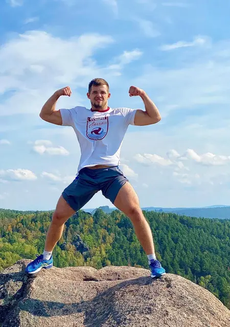 Я Спартак, 33, знакомлюсь на одну ночь в Красноярске