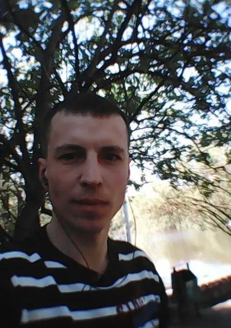 Basil из Гусева, мне 38, познакомлюсь для вирта