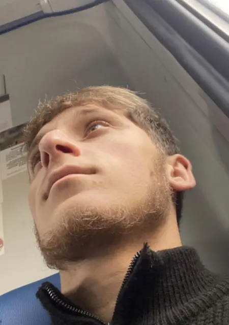 Каранай из Избербаша, мне 19, познакомлюсь на одну ночь