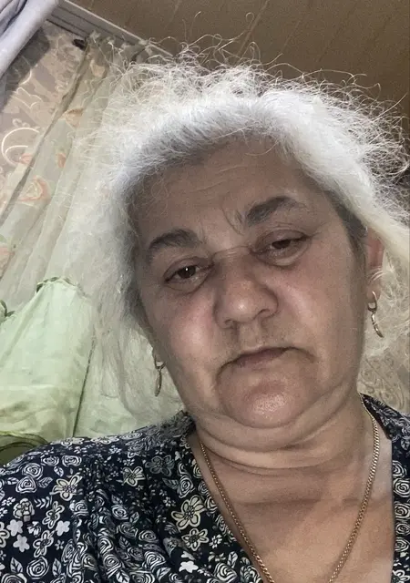 Я Марина, 56, из Санкт-Петербурга, ищу знакомство для приятного времяпровождения