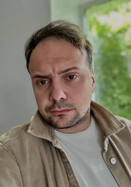 Andrew из Смоленска, мне 30, познакомлюсь для общения