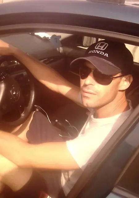 Андрей из Сыктывкара, мне 41, познакомлюсь для приятного времяпровождения