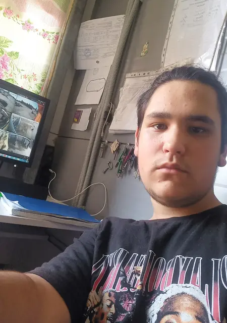 Хасан из Кингисеппа, ищу на сайте знакомства на одну ночь