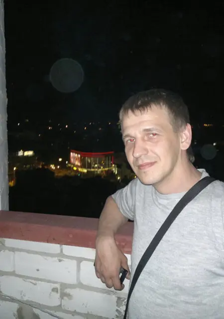 Я Николай, 40, знакомлюсь для вирта в Воронеже