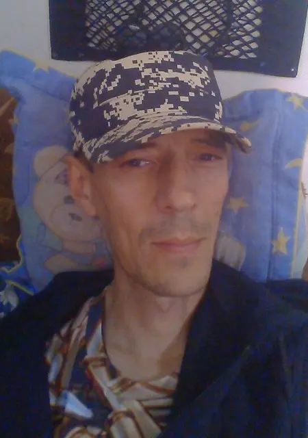 Андрей из Донецка, мне 48, познакомлюсь для дружбы