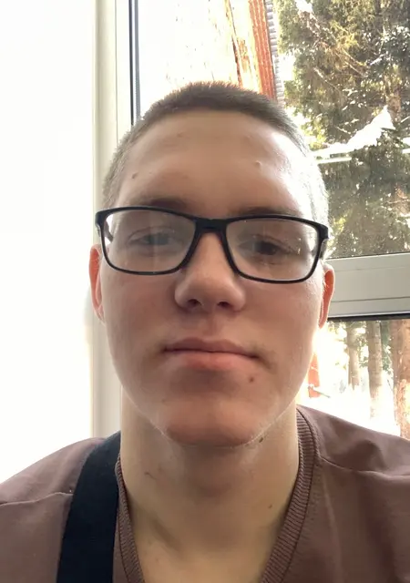 Я Захар, 20, знакомлюсь на одну ночь в Мариинске