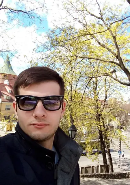 Роман из Балашихи, мне 32, познакомлюсь на одну ночь