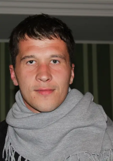 Я Евгений, 44, знакомлюсь на одну ночь в Конакове